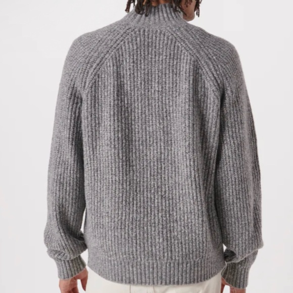 Abercrombie & Fitch Black Knit Sweater - Picture 6 of 6